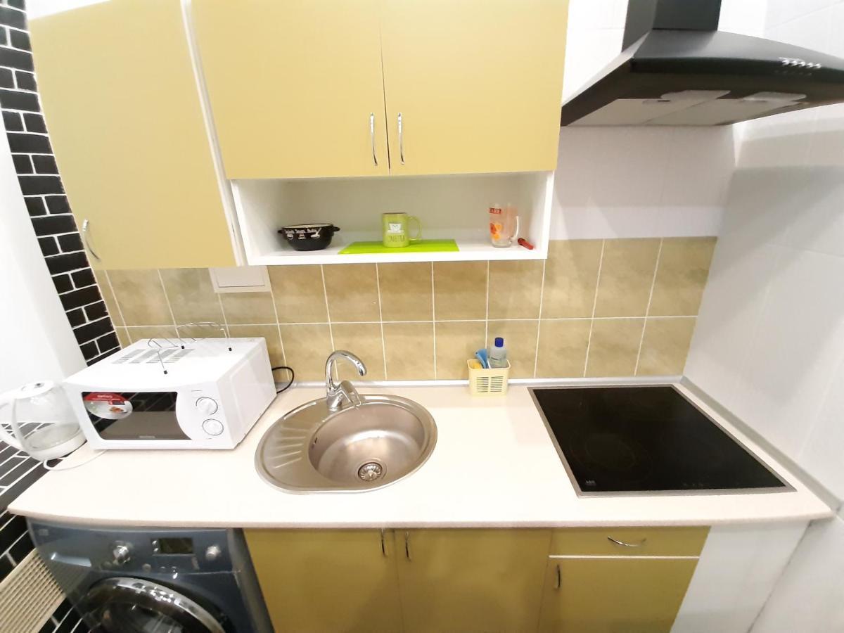 Viva Olive - Студия Со Спальней В Центре Krementsjuk Eksteriør bilde